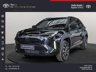 Neu Toyota Yaris Cross 131 PS (96 kW) 2025 Schwarz SUV