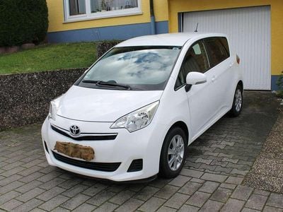 Toyota Verso-S