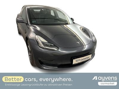 Grau Gebraucht 2022 Tesla Model 3 Long Range RWD Limousine | 29.980 € (Fairer Preis)