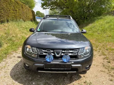 Gebraucht Dacia Duster Prestige 125 PS (91 kW) 2015 Grau SUV
