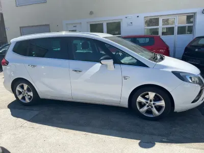 Gebraucht Opel Zafira Tourer Innovation 131 PS (96 kW) 2013 Weiß Van / Kleinbus