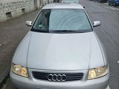 Gebraucht Audi A3 Attraction 102 PS (75 kW) 2002 Grau Kleinwagen