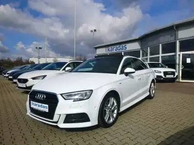 Używany Audi A3 S-Line 150 KM (110 kW) 2020 Biały Sedan/Limuzyna