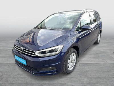Gebraucht VW Touran Highline 150 PS (110 kW) 2025 Atlantik blue metallic Van / Kleinbus