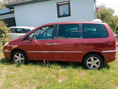 Peugeot 807