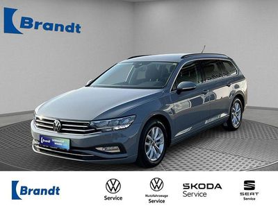 Gebraucht VW Passat Business 150 PS (110 kW) 2023 Grau Kombi