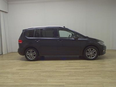 Gebraucht VW Touran Sound 150 PS (110 kW) 2017 Schwarz Van / Kleinbus