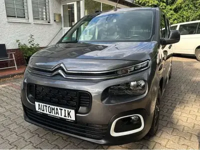 Gebraucht Citroën Berlingo Shine 131 PS (96 kW) 2020 Grau Van / Kleinbus