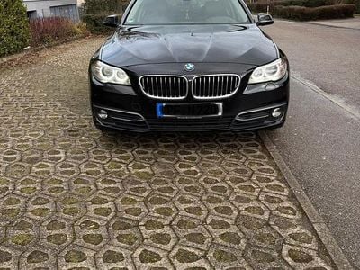 Second-hand BMW 530 258 CP (189 kW) 2014 Negru Berlinǎ