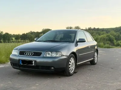Gebraucht Audi A3 131 PS (96 kW) 2002 Grau Kleinwagen