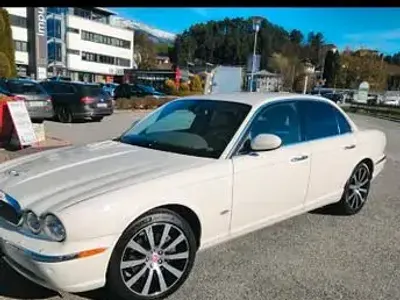 Gebraucht Jaguar XJR Sovereign 298 PS (219 kW) 2007 Weiß Limousine