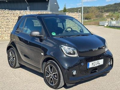 Second-hand Smart ForTwo Electric Drive 60 kW (82 CP) 2020 Negru Cabrio