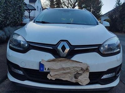 Gebraucht Renault Mégane GrandTour Initiale Paris 110 PS (80 kW) 2014 Weiß Kombi