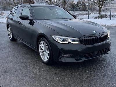 Gebraucht BMW 318 Efficient Dynamics 150 PS (110 kW) 2020 Schwarz Kombi