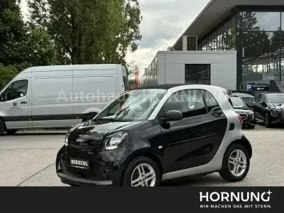 Gebraucht Smart ForTwo Electric Drive 22 kW (30 PS) 2023 Schwarz