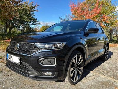 Second-hand VW T-Roc R-line 150 CP (110 kW) 2020 Negru SUV