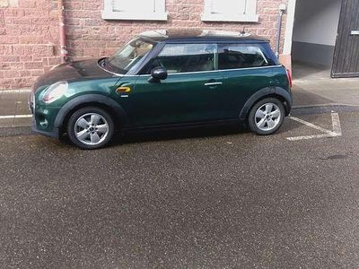 Gebraucht Mini Cooper 136 PS (100 kW) 2015 Grün Kleinwagen