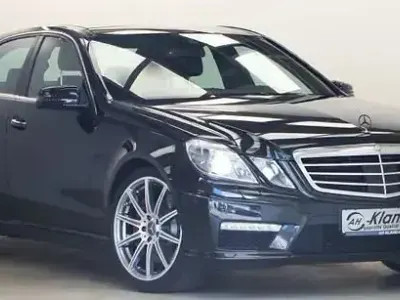 Gebraucht Mercedes E63 AMG AMG 557 PS (409 kW) 2011 Schwarz Limousine