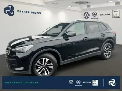 Neu VW Tiguan 150 PS (110 kW) 2026 Schwarz SUV