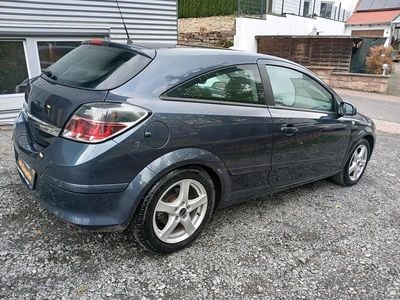 Gebraucht Opel Astra GTC 90 PS (66 kW) 2006 Coupé