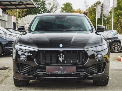 gebraucht Maserati Levante 3.0 V6 Q4, SZH, 360°, Memory, Luftfahr.