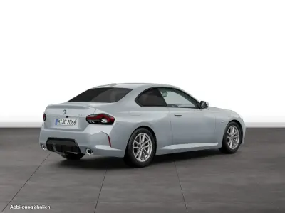 Second-hand BMW 220 Shadowline 184 CP (135 kW) 2025 Gri Coupe