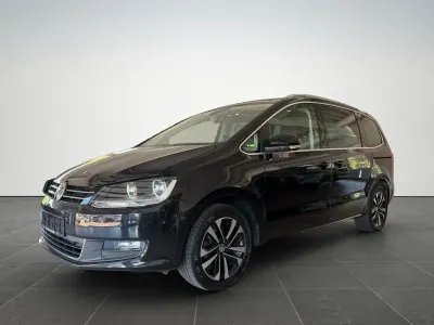 Gebraucht VW Sharan IQ Drive 150 PS (110 kW) 2020 Deep black Van / Kleinbus