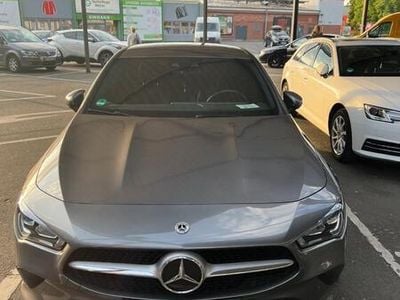 Mercedes CLA200