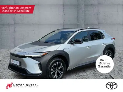 Gebraucht Toyota bZ4X 150 kW (204 PS) 2025 Cosmicsilber metallic SUV