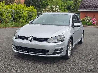 Gebraucht VW Golf VII LOUNGE 110 PS (80 kW) 2015 Silber Limousine