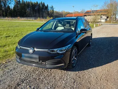 Gebraucht VW Golf VIII Style 150 PS (110 kW) 2021 Schwarz Kombi