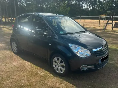 Gebraucht Opel Agila 86 PS (63 kW) 2008 Schwarz Kleinwagen