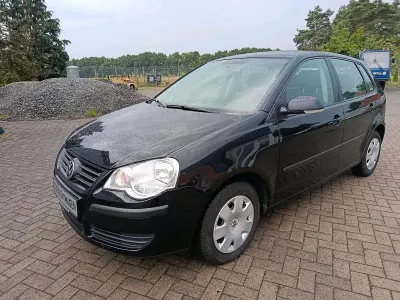 Gebraucht VW Polo 75 PS (55 kW) 2009 Schwarz Kleinwagen