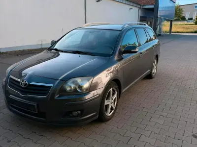Gebraucht Toyota Avensis 177 PS (130 kW) 2007 Grau Kombi