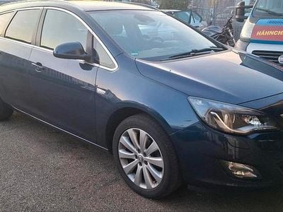 Blau Gebraucht 2011 Opel Astra Kombi | 4.750 € (Fairer Preis)