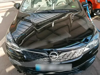 Second-hand Opel Astra Sport 122 CP (89 kW) 2020 Negru Break