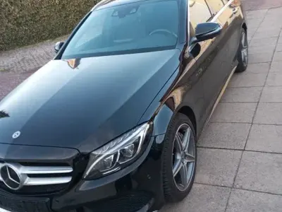 Gebraucht Mercedes C400 AMG 333 PS (244 kW) 2017 Schwarz Limousine
