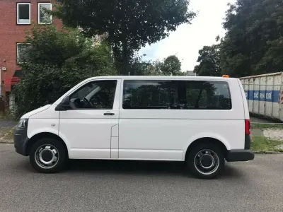 Usata VW Caravelle 179 CV (131 kW) 2012 Bianco Furgone