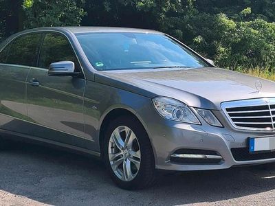 Mercedes E220