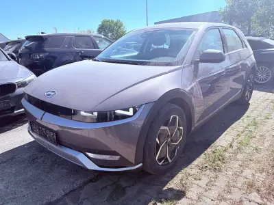Usata Hyundai Ioniq Dynamiq 125 kW (170 CV) 2022 Verde Utilitaria