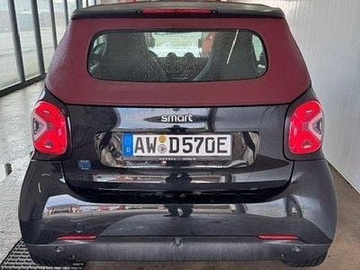 Second-hand Smart ForTwo Electric Drive 60 kW (82 CP) 2021 Negru Cabrio