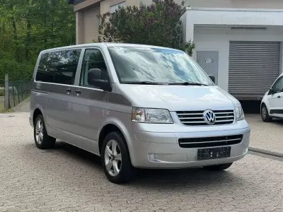 Gebraucht VW Multivan 131 PS (96 kW) 2008 Silber Van / Kleinbus
