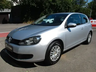 Gebraucht VW Golf VI Trendline 80 PS (58 kW) 2009 Silber Kleinwagen