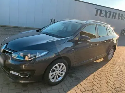 Gebraucht Renault Mégane GrandTour 110 PS (80 kW) 2015 Andere farben Kombi