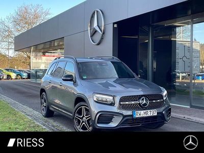 Grau Gebraucht 2025 Mercedes GLB200 AMG SUV | 46.500 € (Fairer Preis)