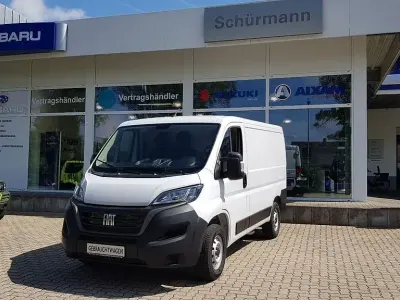 Gebraucht Fiat Ducato 120 PS (88 kW) 2023 Weiß Van