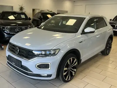 Second-hand VW T-Roc R-line 150 CP (110 kW) 2022 Alb SUV