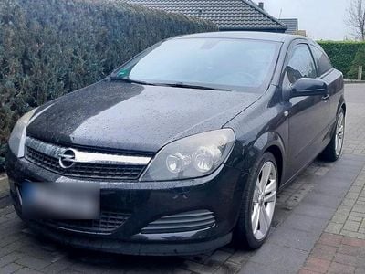 Opel Astra GTC