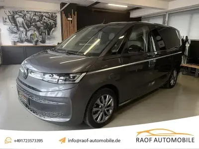 Gebraucht VW Multivan Style 218 PS (160 kW) 2021 Grau Van / Kleinbus