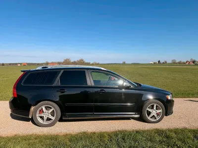 Gebraucht Volvo V50 R-Design 150 PS (110 kW) 2012 Schwarz Kombi
